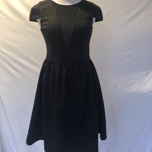 En Creme black dress